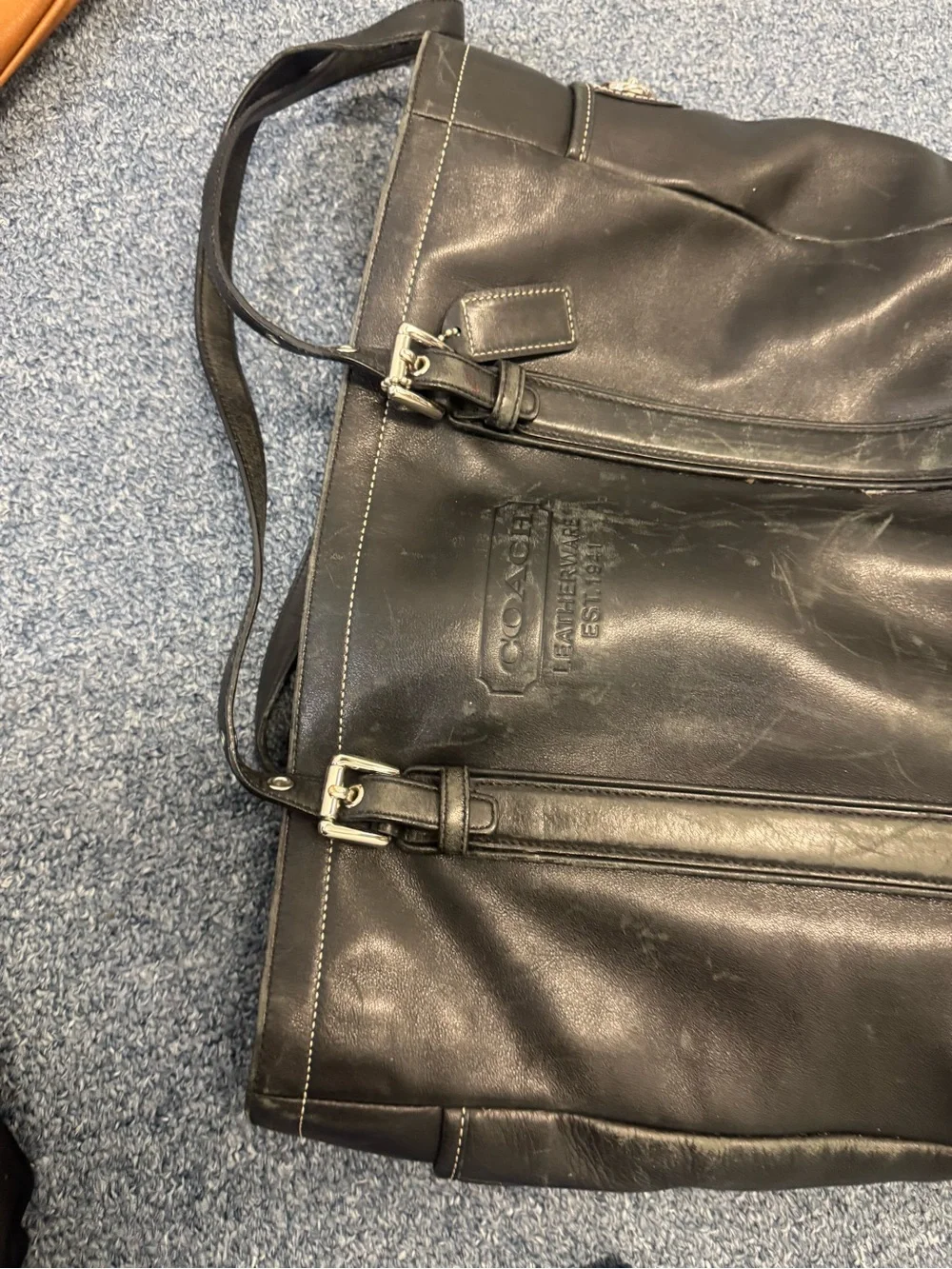 Coach all preloved
